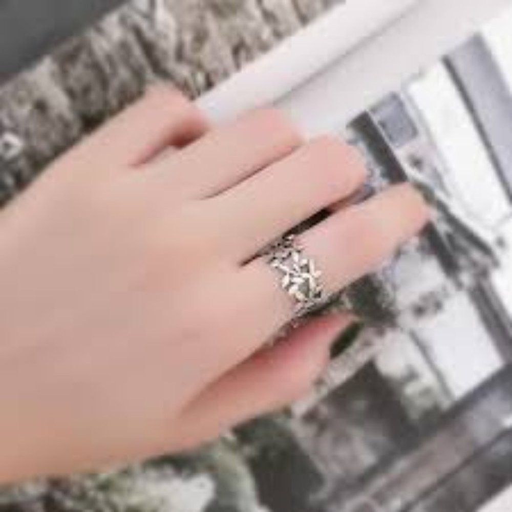 NEW Silver Leaf Women’s Boho Ring Adjustable Size - Picture 4 of 8